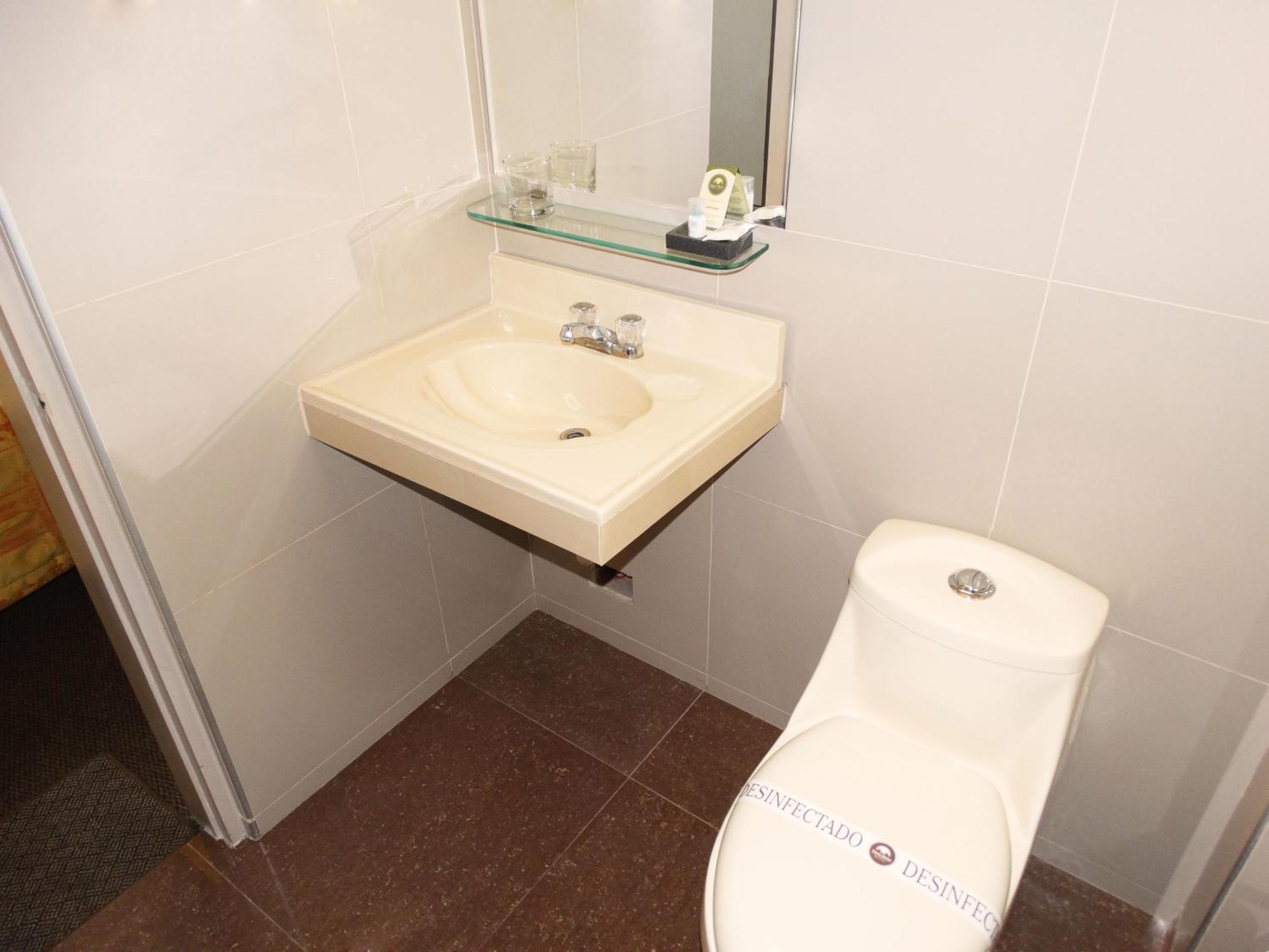 Gran Sipan Hotel Chiclayo Habitación foto